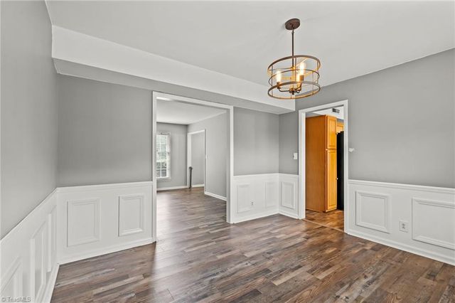 2150 Storm Canyon Road, Winston-salem, NC 27106