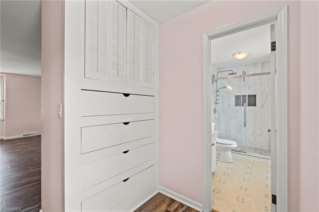 2150 Storm Canyon Road, Winston-salem, NC 27106