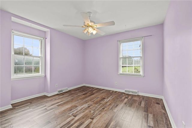 2150 Storm Canyon Road, Winston-salem, NC 27106