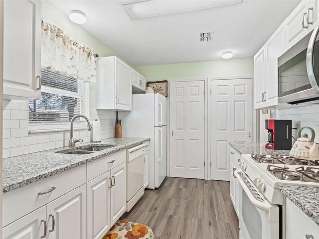 45 ABERDEEN, Leesburg, FL 34788