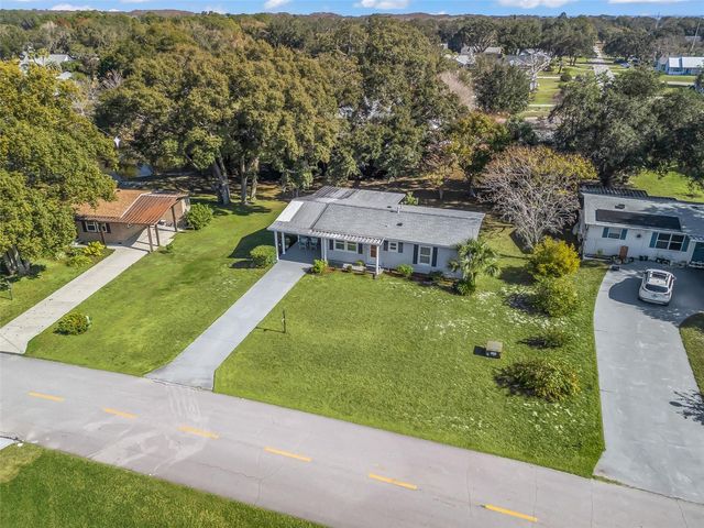 45 ABERDEEN, Leesburg, FL 34788