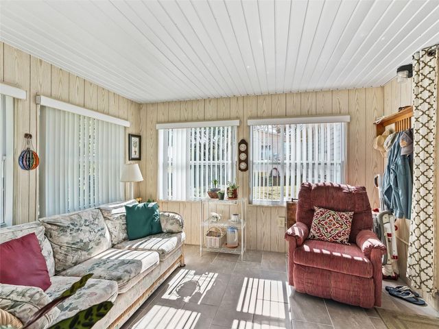 45 ABERDEEN, Leesburg, FL 34788