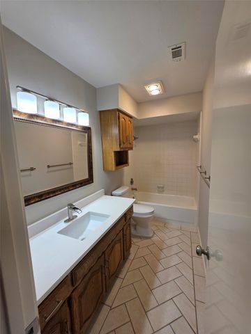 2214 Shannon Lane, Richardson, TX 75082