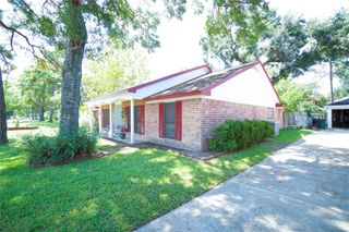 9803 Rocktree Drive, Houston, TX 77040