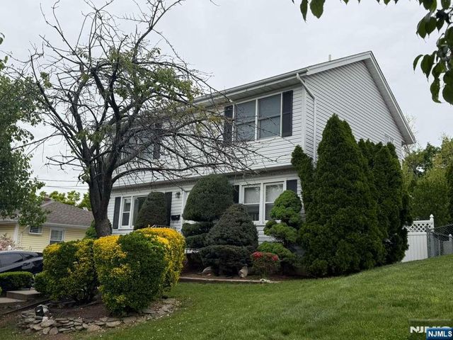 131 Saint Joseph Boulevard, Lodi, NJ 07644