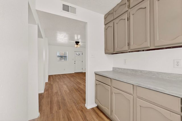 2132 Gun Club Road SW, Albuquerque, NM 87104