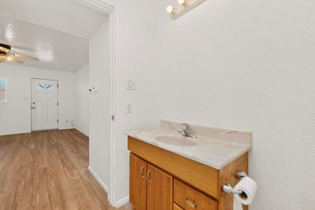 2132 Gun Club Road SW, Albuquerque, NM 87104