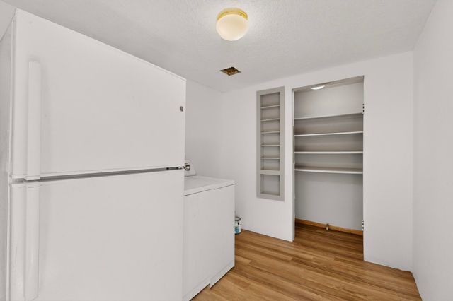 2132 Gun Club Road SW, Albuquerque, NM 87104