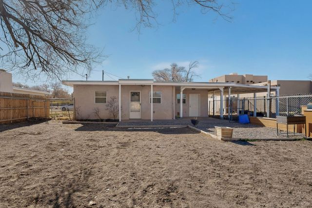 2132 Gun Club Road SW, Albuquerque, NM 87104