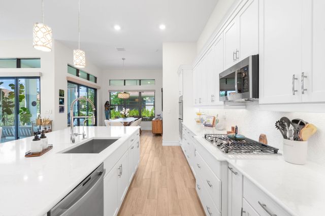 11975 Vivar Run, Parkland, FL 33076