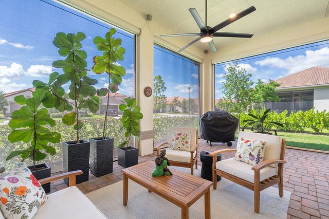 11975 Vivar Run, Parkland, FL 33076