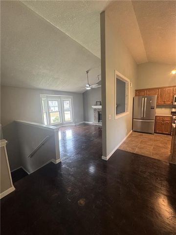 10412 N Baltimore Avenue, Kansas City, MO 64155