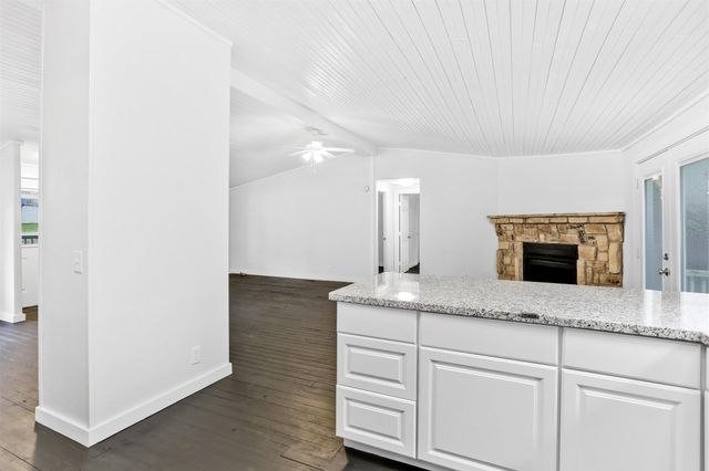 14447 W Lee Shore Drive, Willis, TX 77318