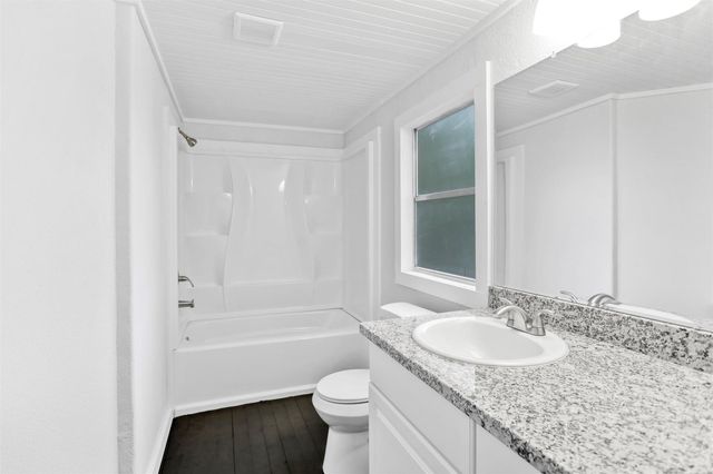 14447 W Lee Shore Drive, Willis, TX 77318