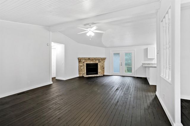 14447 W Lee Shore Drive, Willis, TX 77318