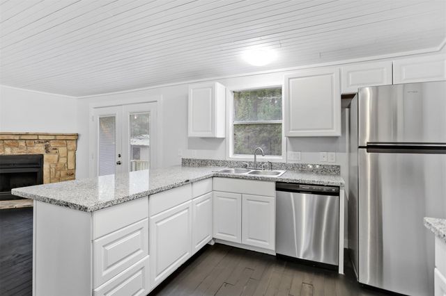 14447 W Lee Shore Drive, Willis, TX 77318