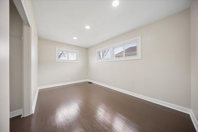 7732 S Springfield Avenue, Chicago, IL 60652