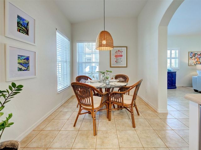209 RECLINATA CIRCLE, Venice, FL 34292