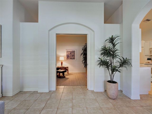 209 RECLINATA CIRCLE, Venice, FL 34292