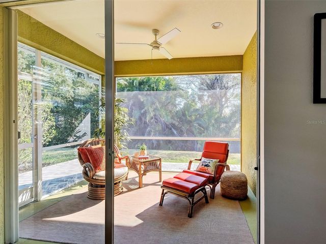 209 RECLINATA CIRCLE, Venice, FL 34292