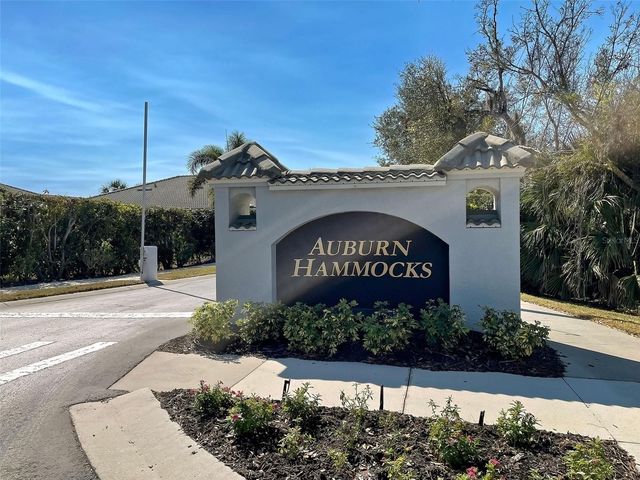 209 RECLINATA CIRCLE, Venice, FL 34292