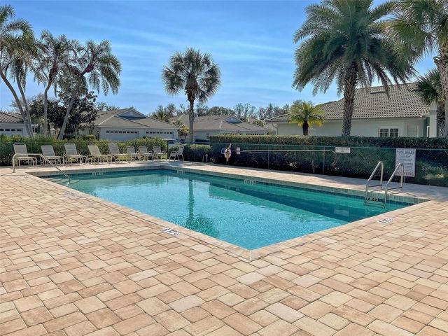 209 RECLINATA CIRCLE, Venice, FL 34292