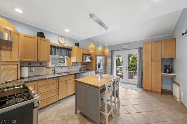 1269 Robinson Ter, Union Twp., NJ 07083