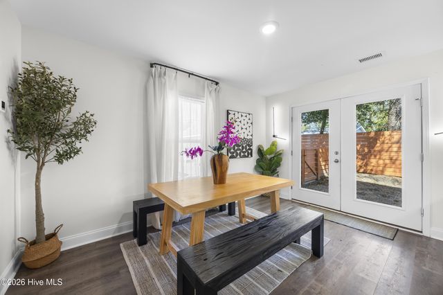 905 Walnut Street, Wilmington, NC 28401