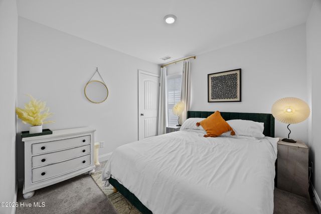 905 Walnut Street, Wilmington, NC 28401