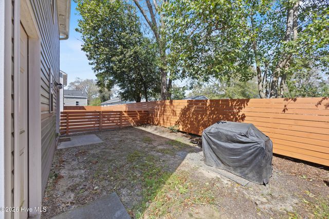 905 Walnut Street, Wilmington, NC 28401