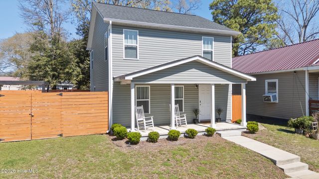 905 Walnut Street, Wilmington, NC 28401