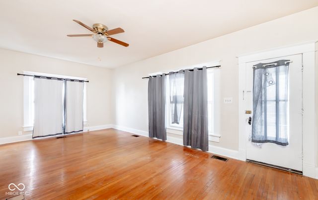 305 Moore Street, Crothersville, IN 47229