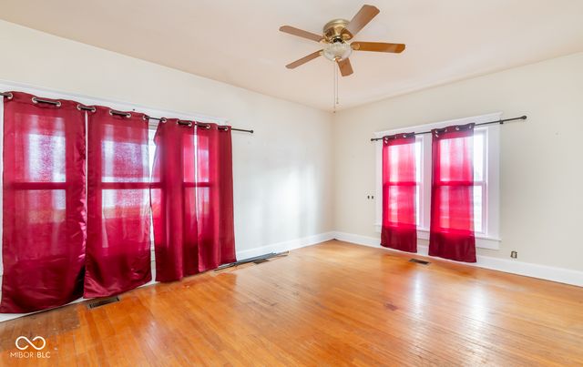 305 Moore Street, Crothersville, IN 47229