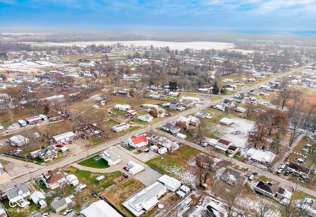 305 Moore Street, Crothersville, IN 47229