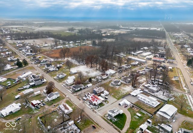 305 Moore Street, Crothersville, IN 47229