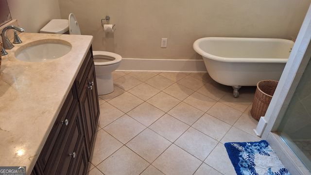 3349 Bloomfield Avenue, Clarkdale, GA 30111