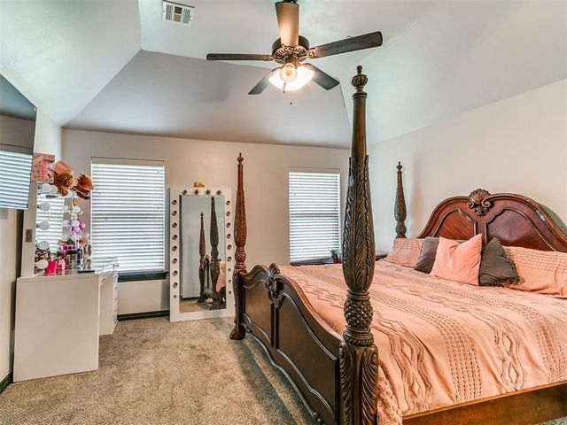 10056 SW 22nd Street, Yukon, OK 73099