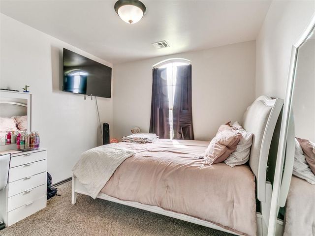 10056 SW 22nd Street, Yukon, OK 73099