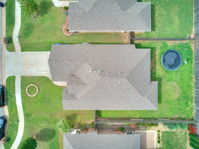 10056 SW 22nd Street, Yukon, OK 73099