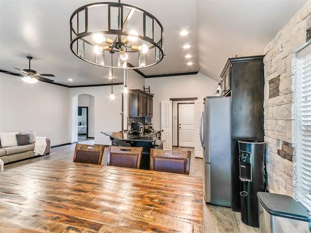 10056 SW 22nd Street, Yukon, OK 73099
