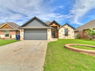 10056 SW 22nd Street, Yukon, OK 73099