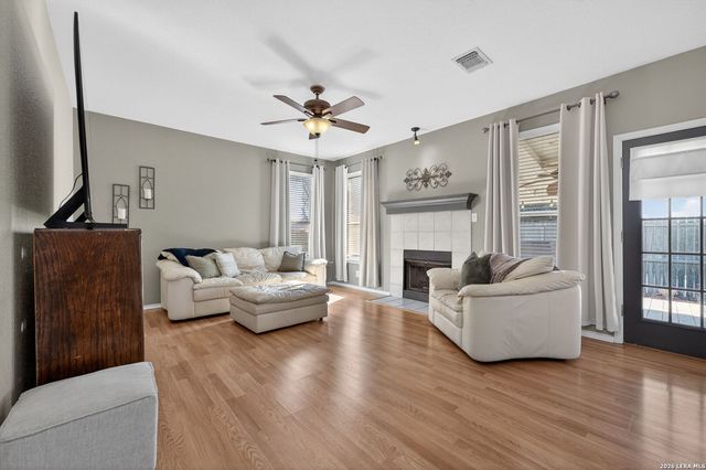 342 Notch Leaf, Cibolo, TX 78108