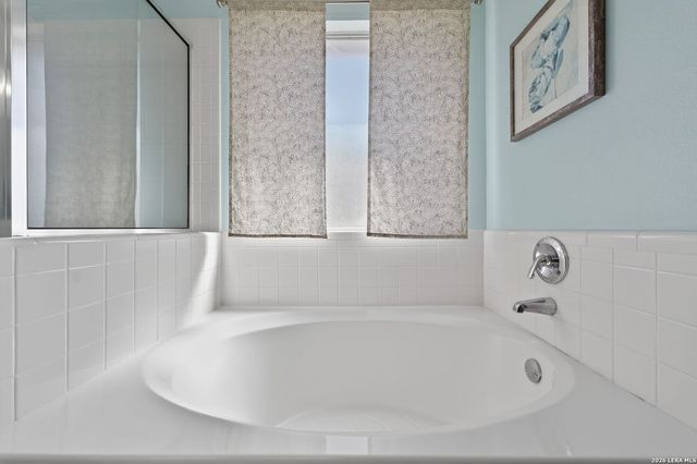 342 Notch Leaf, Cibolo, TX 78108