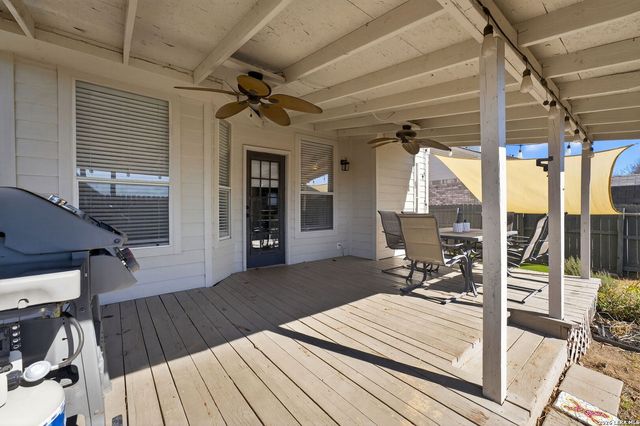 342 Notch Leaf, Cibolo, TX 78108