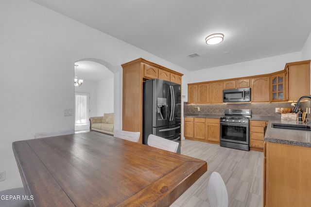 724 PASEO SERENO Drive, El Paso, TX 79928