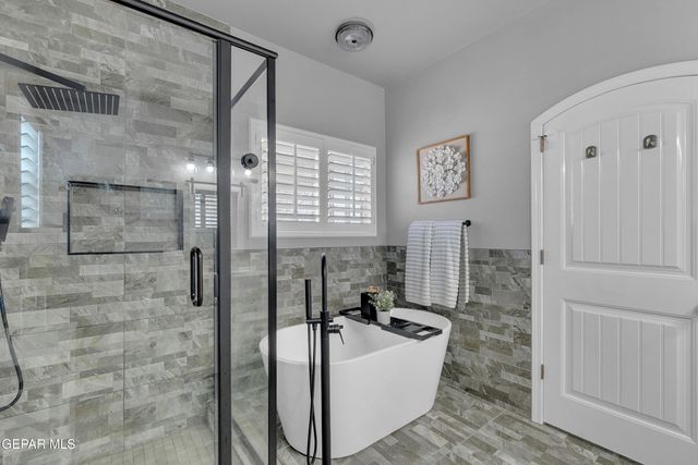 724 PASEO SERENO Drive, El Paso, TX 79928