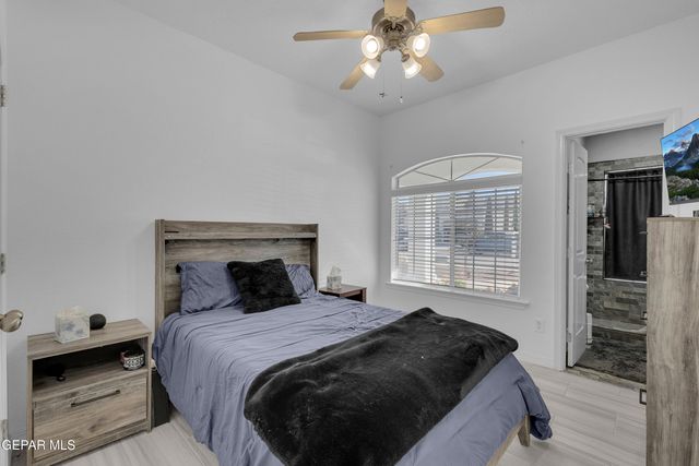 724 PASEO SERENO Drive, El Paso, TX 79928