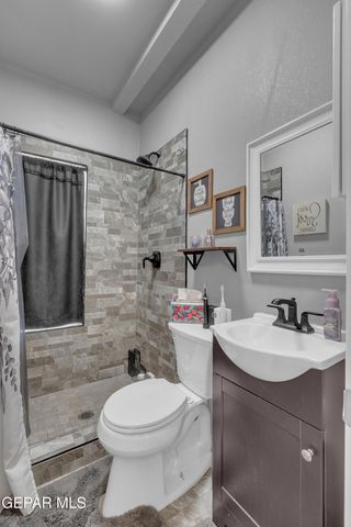 724 PASEO SERENO Drive, El Paso, TX 79928