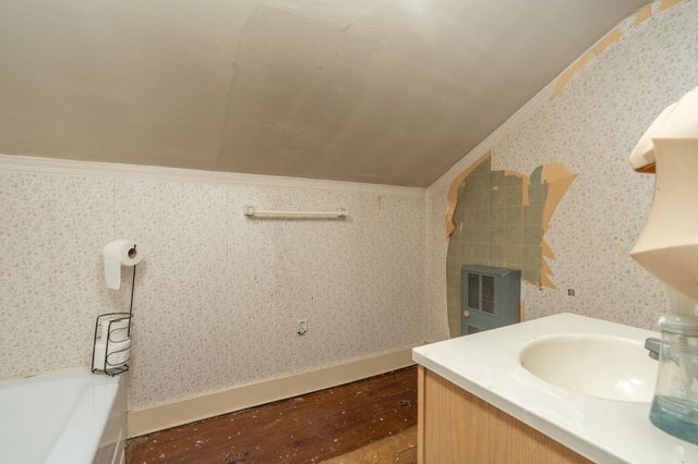 1292 Medway New Carlisle Road 1292 Medway New Carlisle Road, Medway, OH 45341