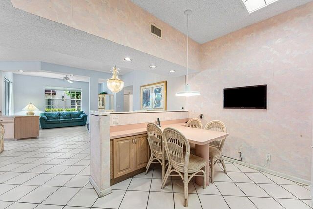 5160 Lake Catalina Drive C, Boca Raton, FL 33496